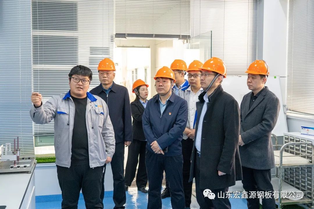 县委副书记李亚光一行到访聚氨酯节能板厂家宏鑫源(图2)
