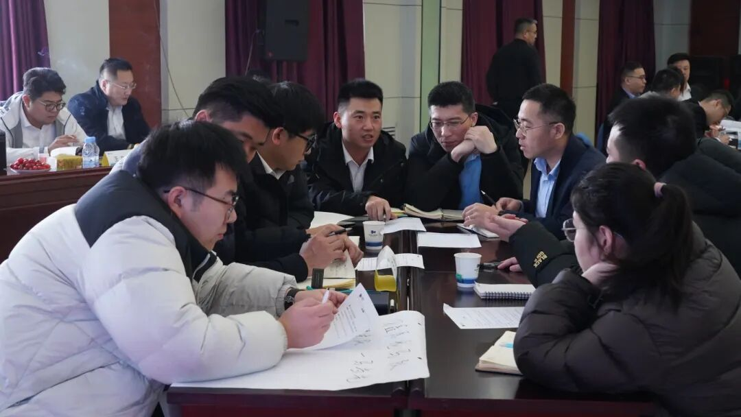 岁末收官，蓄力启新丨宏鑫源控股集团年终营销培训圆满收官！(图4)